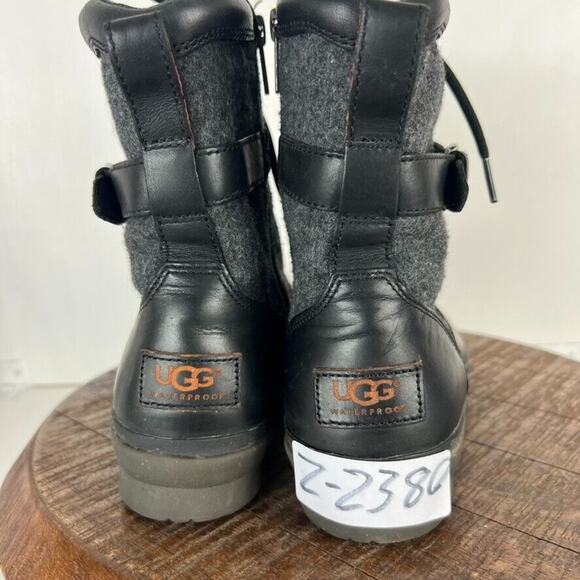 Ugg Kesey Boots Womens 8.5 Black Snow Fur Wool Lining Insoles Lace Up Zip Biker - Picture 11 of 14